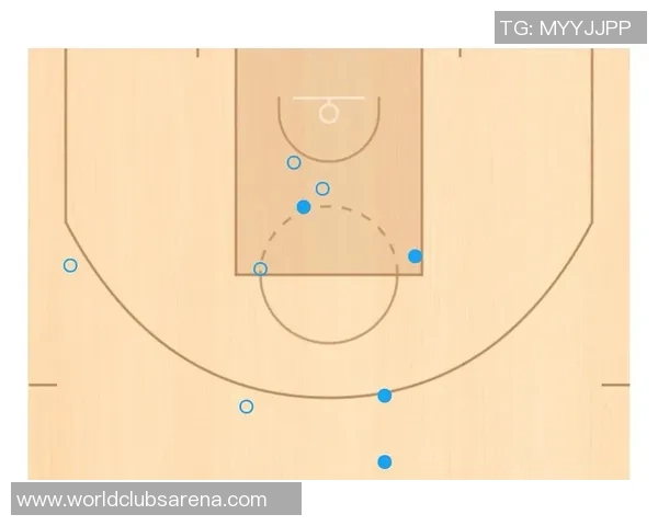 76人对决雄鹿东部决赛精彩回顾与战术分析