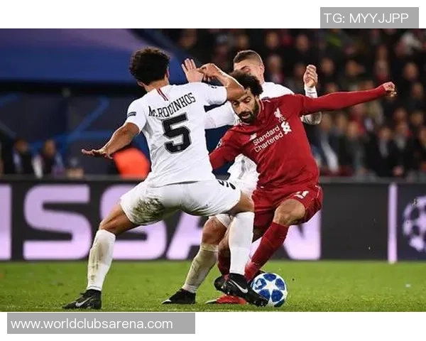 利物浦与爱华顿激战正酣精彩直播全程回顾与分析