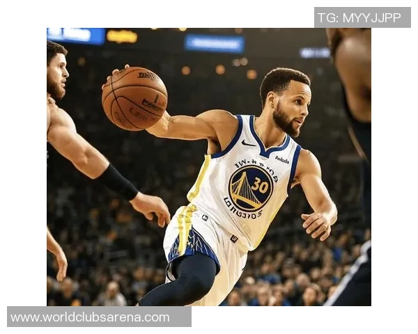 库里绝杀火箭再现神奇时刻勇士逆转赢得关键战役